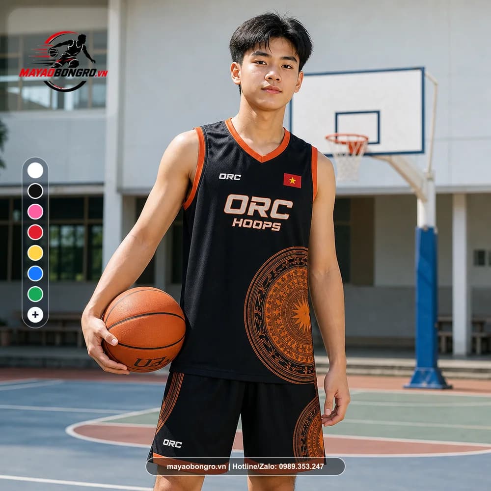 Ảnh mẫu học sinh cấp 3 mặc bộ quần áo bóng rổ Team ORC đen cam X24-BR-007